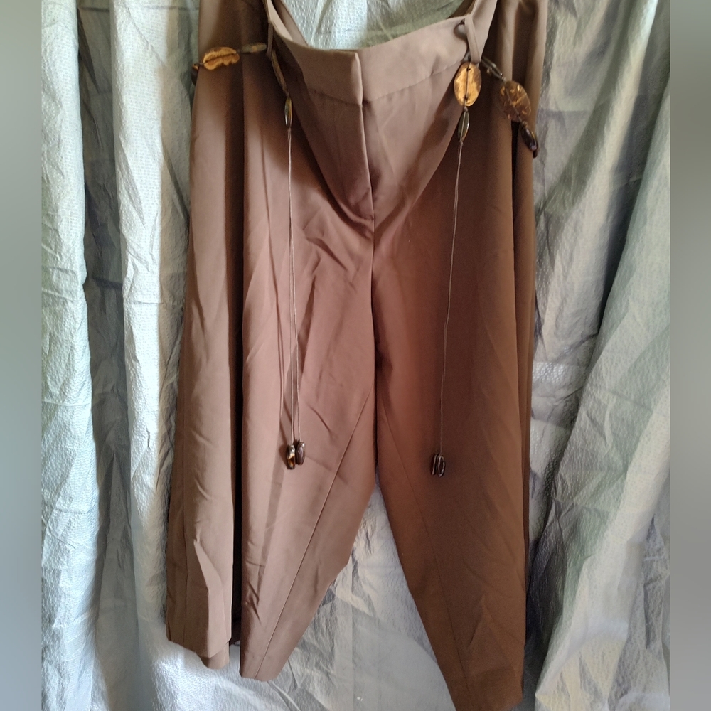 Women's culottes size 18